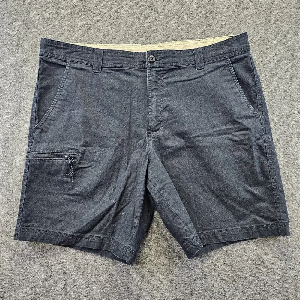 Columbia Sportswear Black Chino Shorts Mens Size 38 9” Inseam Side Zipper